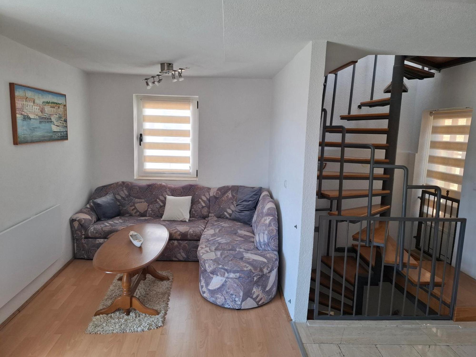 Apartment Kastilac Каштела Экстерьер фото