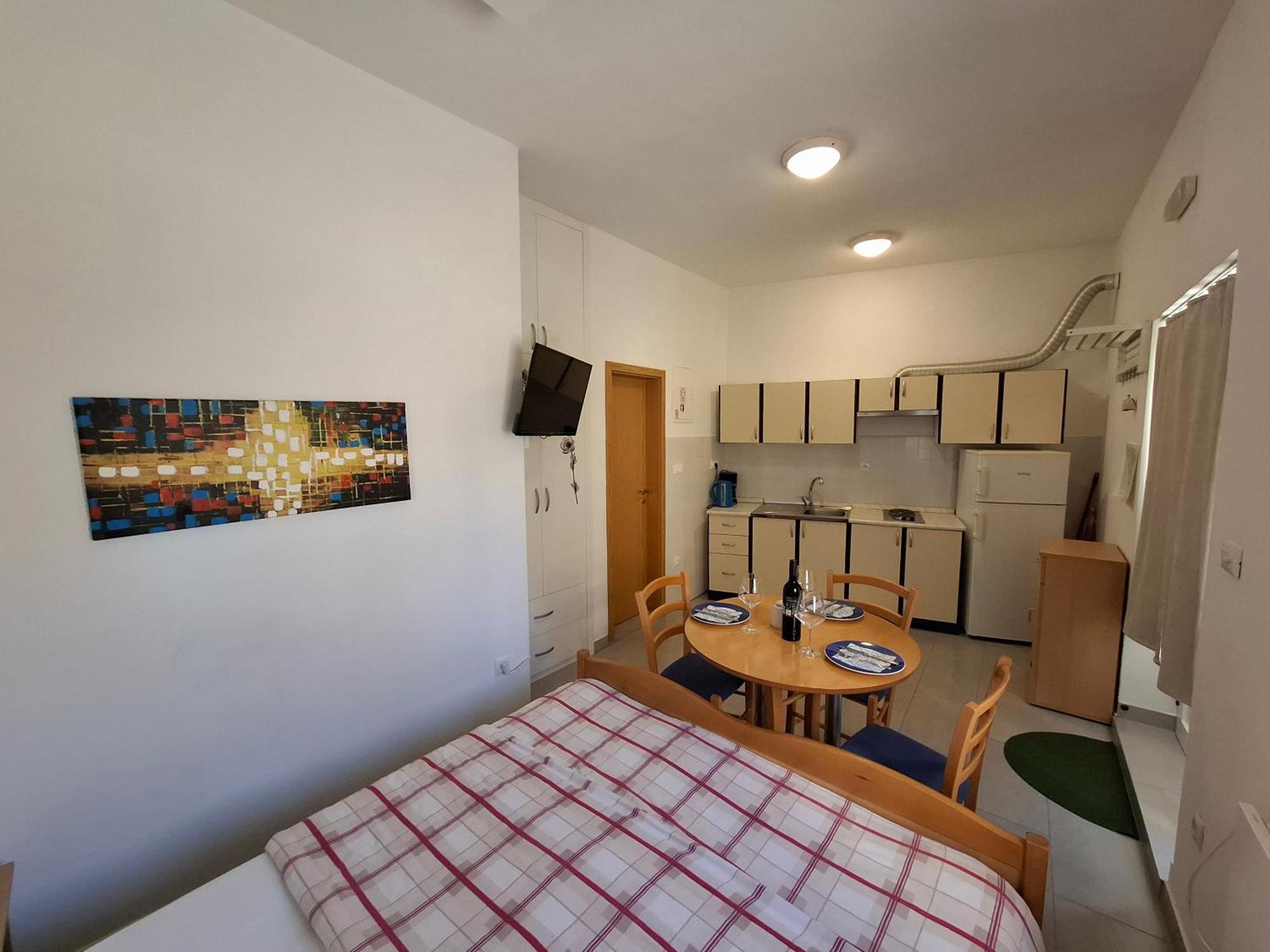 Apartment Kastilac Каштела Экстерьер фото