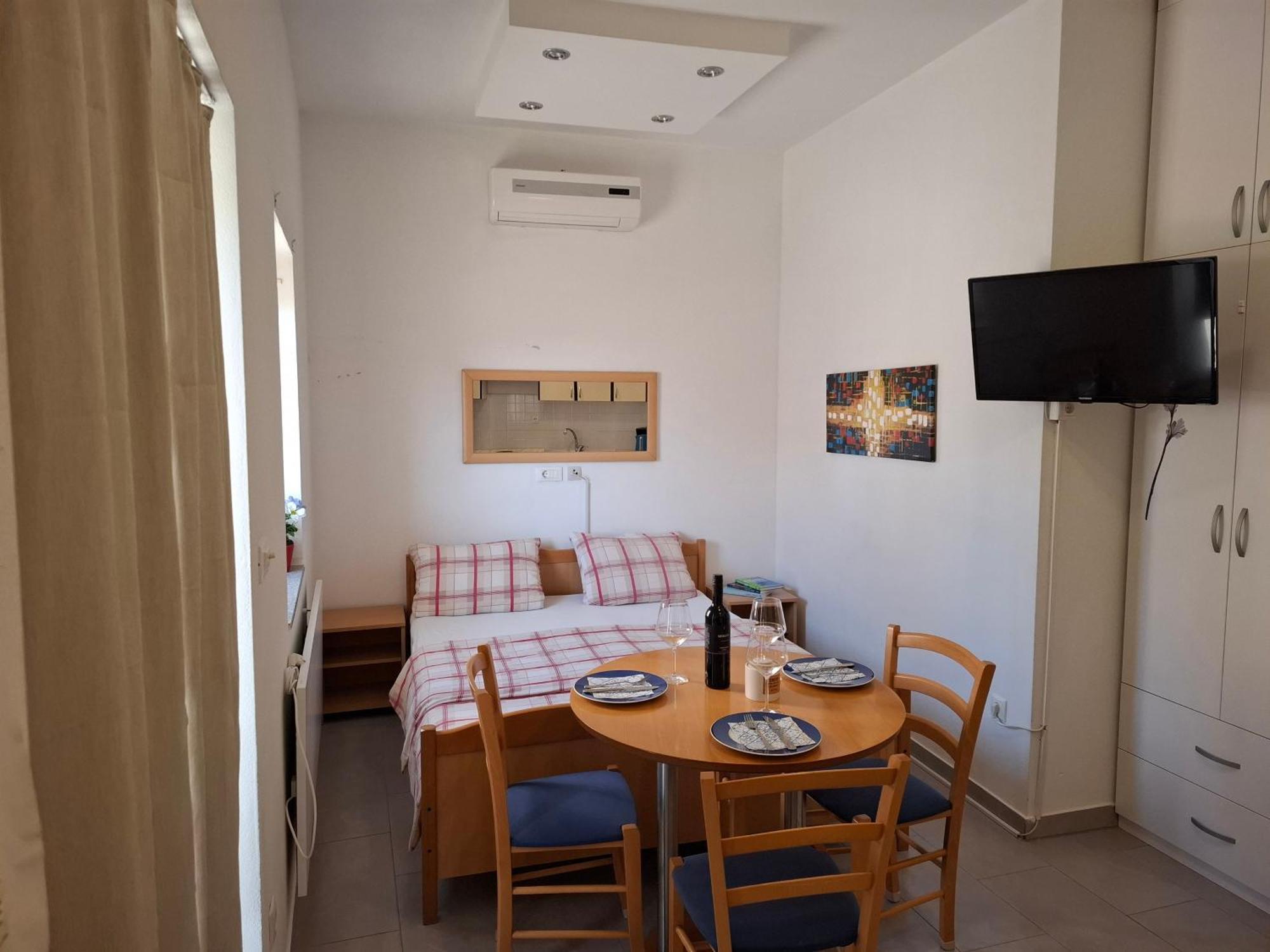 Apartment Kastilac Каштела Экстерьер фото