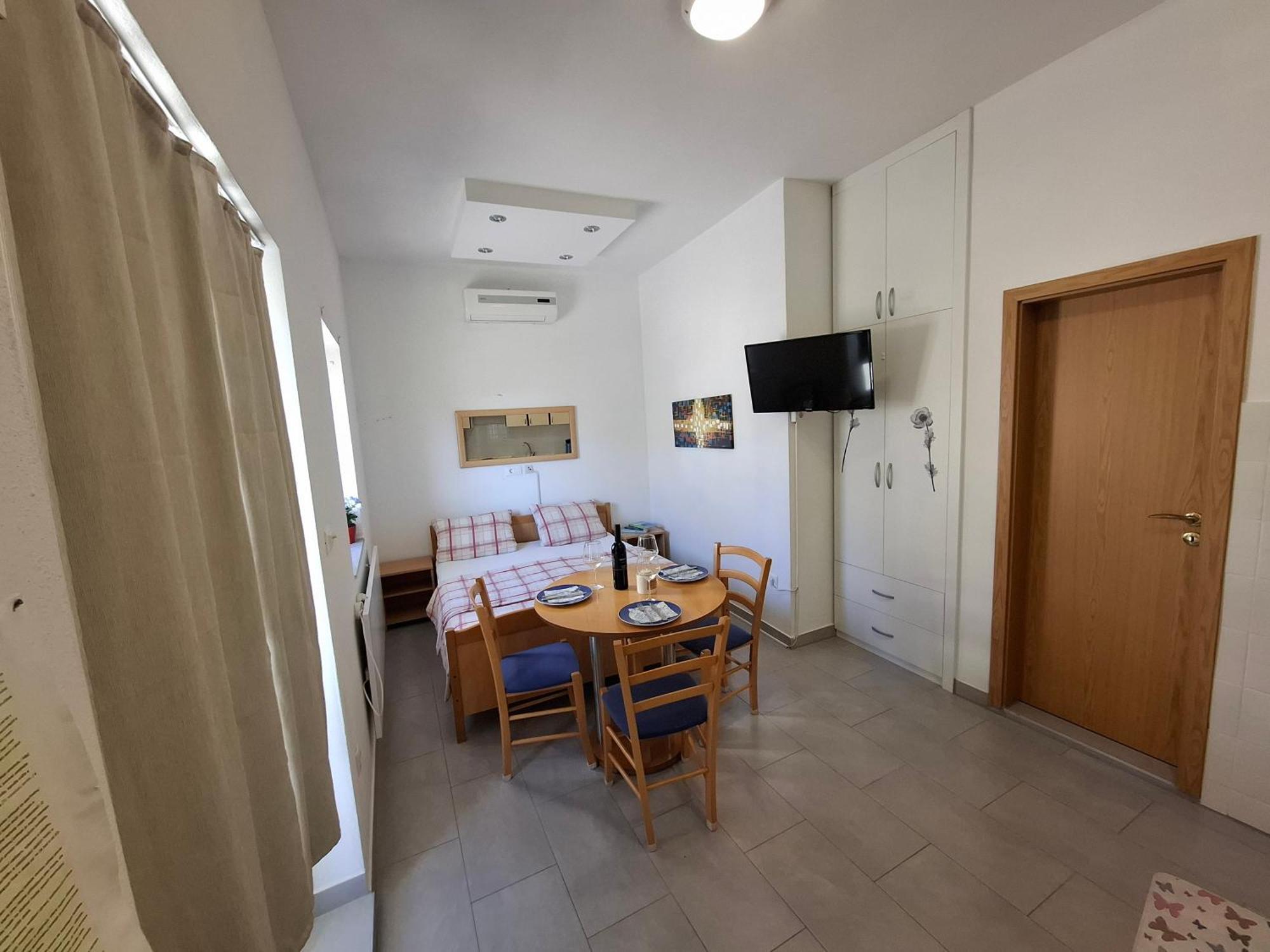 Apartment Kastilac Каштела Экстерьер фото