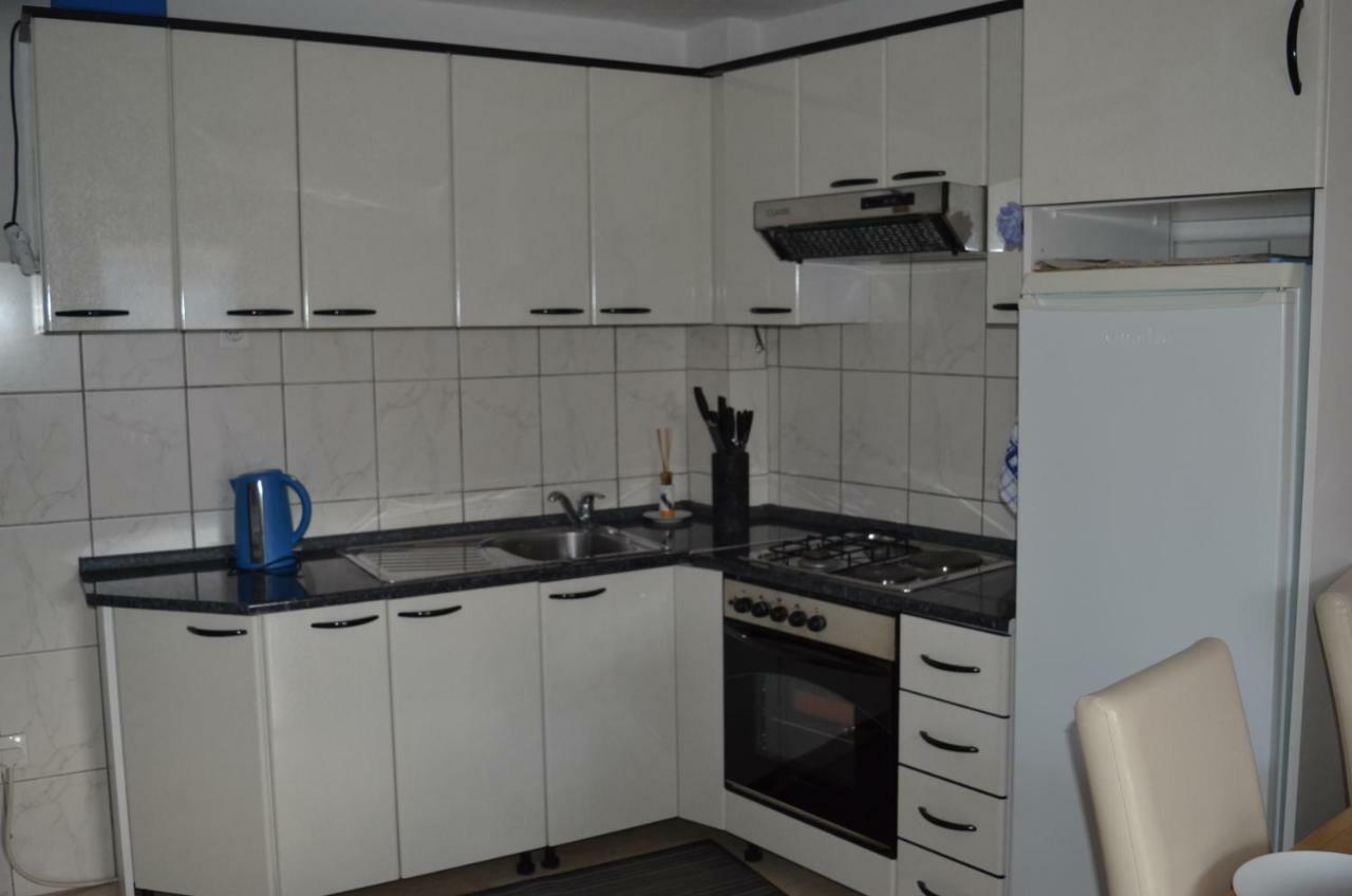 Apartment Kastilac Каштела Экстерьер фото